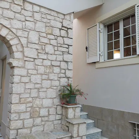 Perithia Cottage Сasa de vacaciones Peritheia
