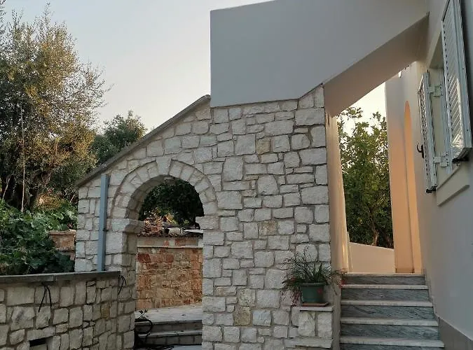 Perithia Cottage Σπίτι διακοπών Περίθεια